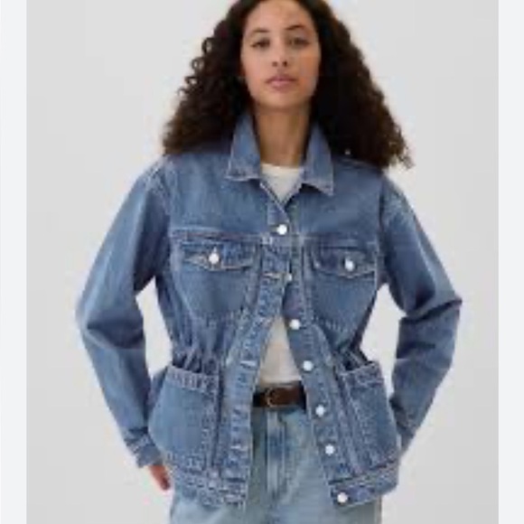 GAP Jackets & Blazers - GAP women’s long oversize cinched waist denim jean jacket large NWT